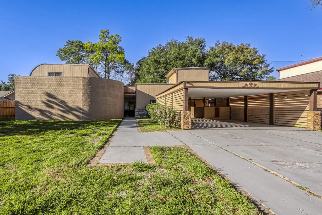 Featured image of Bridges on Lake Houston, Houston, TX neighborhood Page